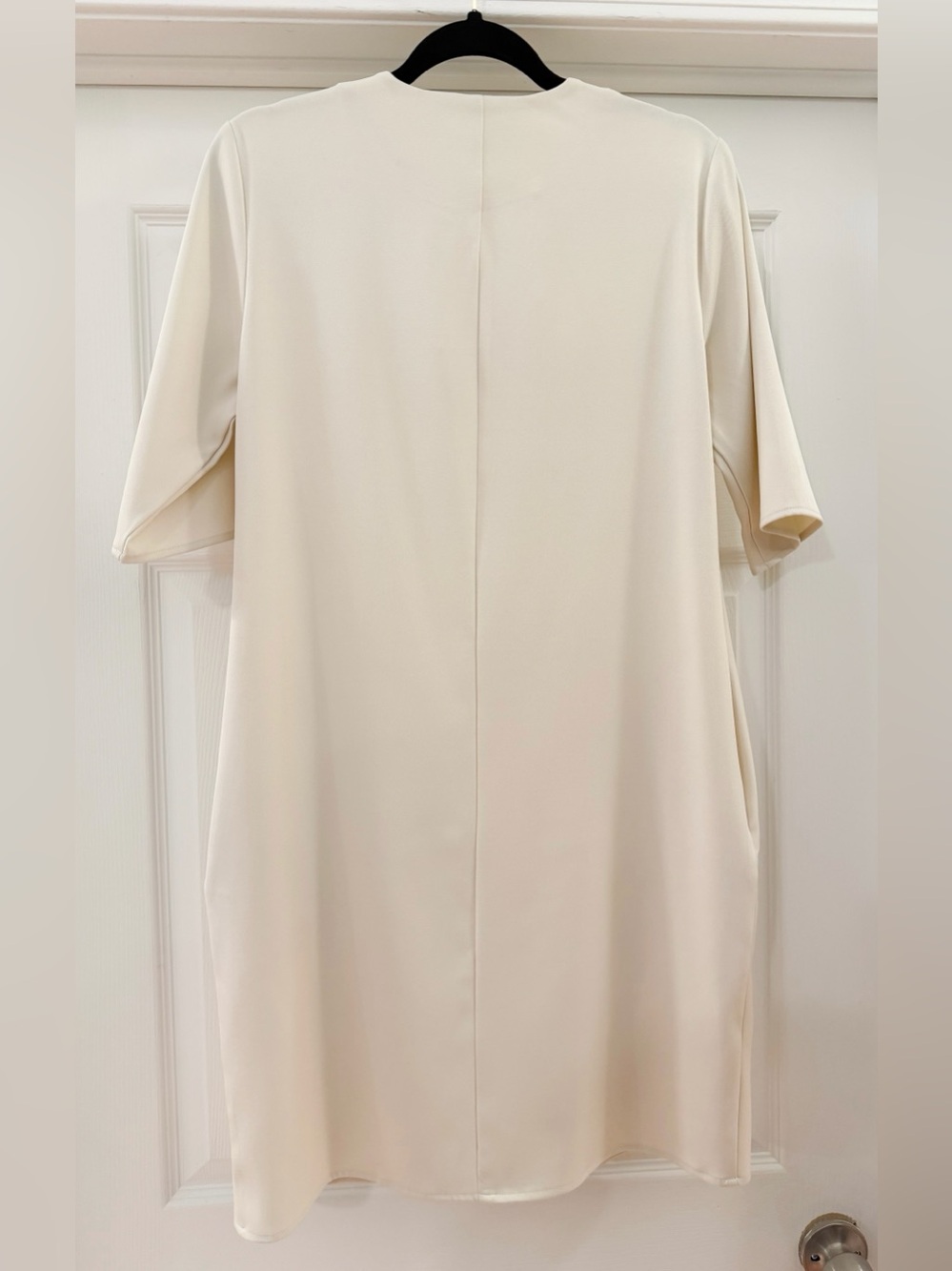 NWT Commense V Neck Short Sleeve Shift Dress Ivory Cream sz Med - Picture 2 of 3